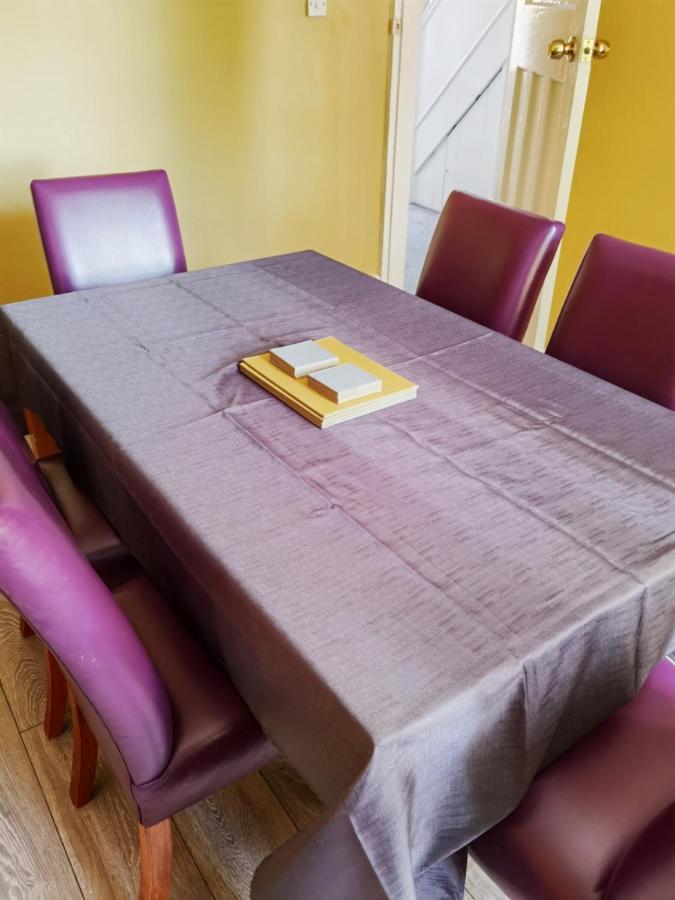 Perry Road, Beautiful Large House Available For Guests And Contractors Parking Wifi Βίλα Νότιγχαμ Εξωτερικό φωτογραφία