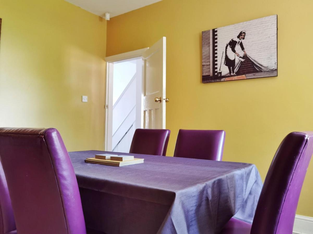 Perry Road, Beautiful Large House Available For Guests And Contractors Parking Wifi Βίλα Νότιγχαμ Εξωτερικό φωτογραφία