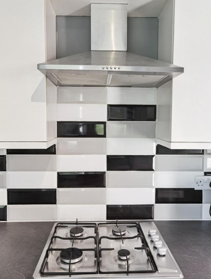 Perry Road, Beautiful Large House Available For Guests And Contractors Parking Wifi Βίλα Νότιγχαμ Εξωτερικό φωτογραφία